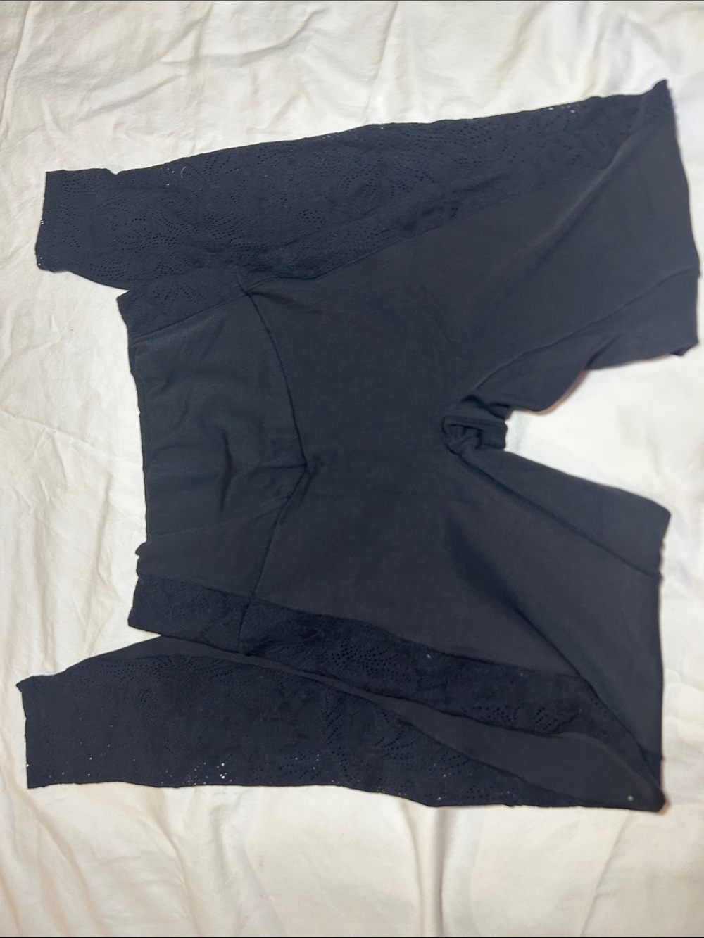 Black Lace on the sides Halara leggings
